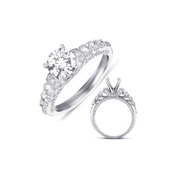 حتى أنا الأثاث